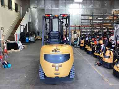 Used 2023 BIG JOE LPE-60_80V Forklift – Lithium Electric Pneumatic, 6000 lb Capacity, 91” Mast, 287.7 Hours – $44500.00 – Phoenix - Thumbnail 1