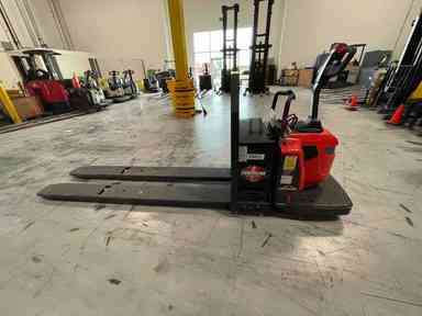 Used 2022 LINDE EWR30_1101-02-27X96-PS Forklift – Double Rider Jack, 6000 lb Capacity, 3” Mast, 527 Hours – $16190.00 – Anaheim - Thumbnail 1