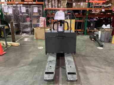 Used 2022 LINDE EWR30_1101-02-27X48-PS Forklift – Rider Jack, 6000 lb Capacity, 3” Mast, 314 Hours – $11500.00 – Anaheim - Thumbnail 1