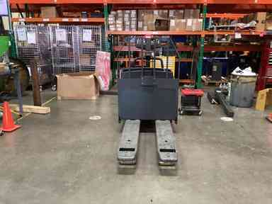 Demo 2022 LINDE EWR30_1101-02-27X48-PS Forklift – Rider Jack, 6000 lb Capacity, 3” Mast, 1.3 Hours – $14500.00 – Anaheim - Thumbnail 2