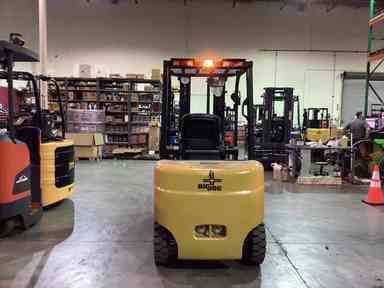 Used 2023 BIG JOE LPE-50_80V Forklift – Lithium Electric Pneumatic, 5000 lb Capacity, 90” Mast, 216 Hours – $37985.00 – Phoenix - Thumbnail 3