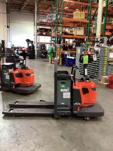 Used 2022 LINDE EWR30_1101-02-27X48-PS Forklift – Rider Jack, 6000 lb Capacity, 3” Mast, 948.6 Hours – $12500.00 – Anaheim - Thumbnail 2