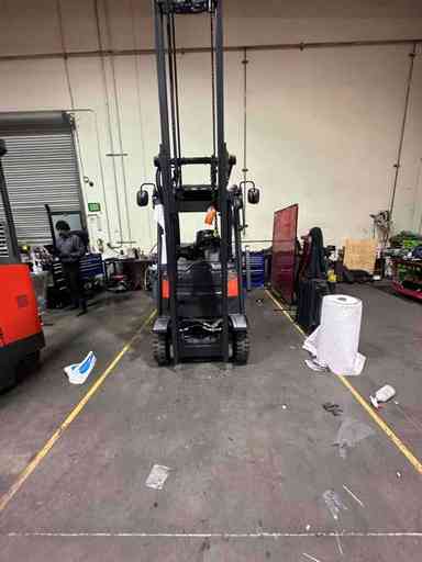 New 2022 LINDE H16T_391 Forklift – LPG Pneumatic, 3000 lb Capacity, 89.5” Mast, .1 Hours – $43250.00 – Anaheim - Thumbnail 2