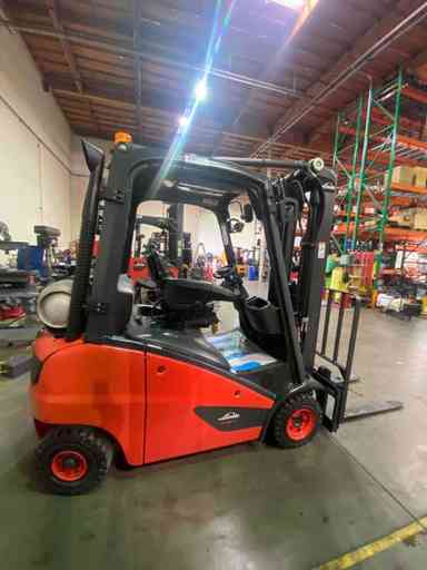 New 2022 LINDE H16T_391 Forklift – LPG Pneumatic, 3000 lb Capacity, 89.5” Mast, 1 Hours – $42250.00 – Anaheim - Thumbnail 1