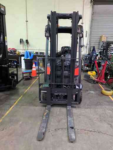 New 2022 LINDE H16T_391 Forklift – LPG Pneumatic, 3000 lb Capacity, 89.5” Mast, 1 Hours – $42250.00 – Anaheim - Thumbnail 4