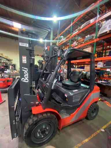 Demo 2023 BAOLI KBG25_6010 Forklift – LPG Pneumatic, 5000 lb Capacity, 90” Mast, 33 Hours – $36850.00 – Salt Lake City - Thumbnail 3