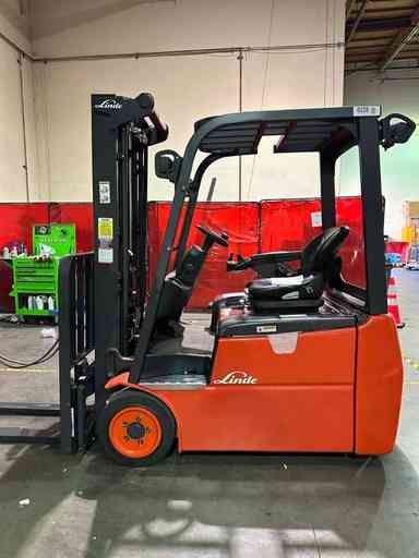 Used 2023 LINDE E18_346-20 Forklift – Electric Sit Down 3 Wheel, 3500 lb Capacity, 87” Mast, 455 Hours – $44950.00 – Anaheim - Thumbnail 1