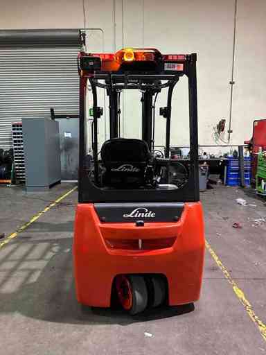 Used 2023 LINDE E18_346-20 Forklift – Electric Sit Down 3 Wheel, 3500 lb Capacity, 87” Mast, 455 Hours – $44950.00 – Anaheim - Thumbnail 3