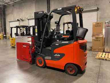 Used 2022 LINDE E25C_1347 Forklift – Electric Sit Down 4 Wheel, 5000 lb Capacity, 89” Mast, 708.3 Hours – $37500.00 – Anaheim - Thumbnail 2