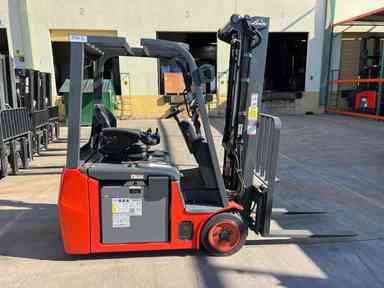 Used 2022 LINDE E18_346-20 Forklift – Electric Sit Down 3 Wheel, 3500 lb Capacity, 91” Mast, 106 Hours – $42500.00 – Phoenix - Thumbnail 1