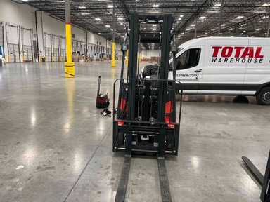 Used 2023 LINDE E18_346-20 Forklift – Electric Sit Down 3 Wheel, 3500 lb Capacity, 87” Mast, 598 Hours – $37500.00 – Sparks, NV - Thumbnail 4