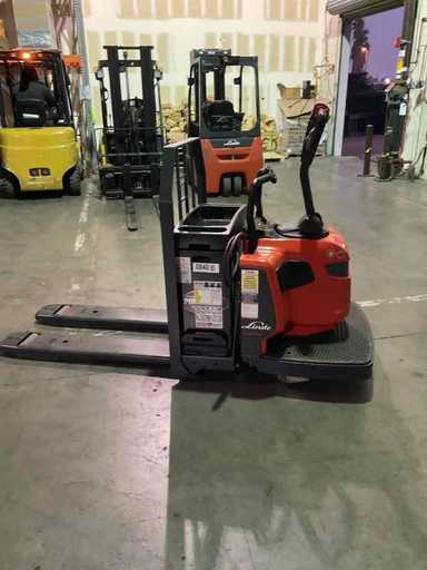 New 2022 LINDE EWR30_1101-02-27X48-PS Forklift – Rider Jack, 6000 lb Capacity, 3” Mast, 566.7 Hours – $9500.00 – Anaheim - Thumbnail 1