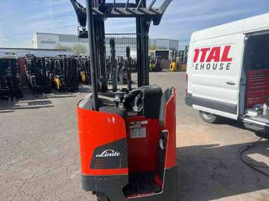 Used 2022 LINDE R17SX_5195 Forklift – Stand Up Reach, 3500 lb Capacity, 119” Mast, 1997 Hours – $29500.00 – Anaheim - Thumbnail 2