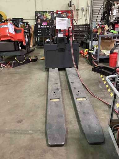 Used 2022 LINDE EWR30_1101-02-27X78-PS Forklift – Rider Jack, 6000 lb Capacity, 3” Mast, 1229.7 Hours – $8500.00 – Anaheim - Thumbnail 3