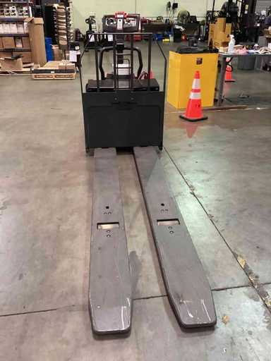 Used 2022 LINDE EWR30_1101-02-27X96-PS Forklift – Double Rider Jack, 6000 lb Capacity, 3” Mast, 244.3 Hours – $10950.00 – Anaheim - Thumbnail 3