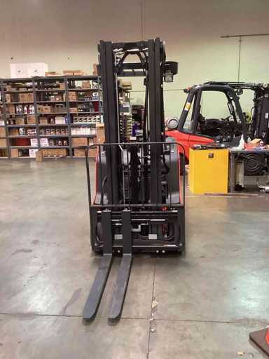 Used 2022 LINDE E18S_1346-20 Forklift – Electric Stand Up Counterbalance, 3500 lb Capacity, 91.5” Mast, 1555 Hours – $28500.00 – Hawaii, Waipahu - Thumbnail 3