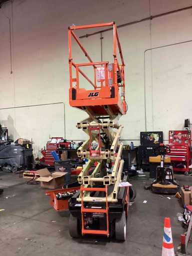 Used 2022 JLG ES2632 Forklift – Scissor Lift, 800 lb Capacity, 88” Mast, 170 Hours – $23500.00 – Las Vegas - Thumbnail 4