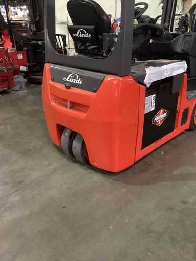 Used 2022 LINDE E18_346-20 Forklift – Electric Sit Down 3 Wheel, 3500 lb Capacity, 87” Mast, 2379 Hours – $27500.00 – Anaheim - Thumbnail 3