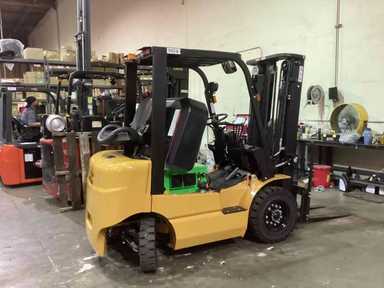 Used 2023 BIG JOE LPE-50_80V Forklift – Lithium Electric Pneumatic, 5000 lb Capacity, 87” Mast, 387 Hours – $29500.00 – Phoenix - Thumbnail 3