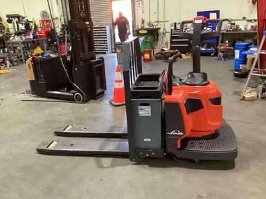 Used 2022 LINDE EWR30_1101-02-27X48 Forklift – Rider Jack, 6000 lb Capacity, 3” Mast, 123 Hours – $9500.00 – Anaheim - Thumbnail 2