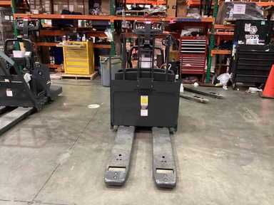 Used 2022 LINDE EWR30_1101-02-27X48 Forklift – Rider Jack, 6000 lb Capacity, 3” Mast, 131 Hours – $9500.00 – Anaheim - Thumbnail 4