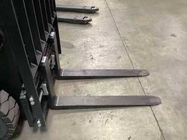 Demo 2023 BIG JOE LPE-50_80V Forklift – Lithium Electric Pneumatic, 5000 lb Capacity, 87.5” Mast, 156 Hours – $29500.00 – Salt Lake City - Thumbnail 5