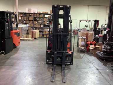Used 2022 LINDE E20_346-20 Forklift – Electric Sit Down 3 Wheel, 4000 lb Capacity, 89” Mast, 381 Hours – $46500.00 – Riverside, CA - Thumbnail 2