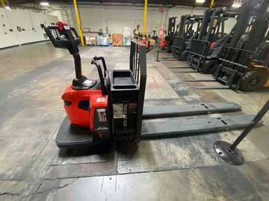 Used 2022 LINDE EWR30_1101-02-27X96-PS Forklift – Double Rider Jack, 6000 lb Capacity, 3” Mast, 750 Hours – $8500.00 – Phoenix - Thumbnail 1