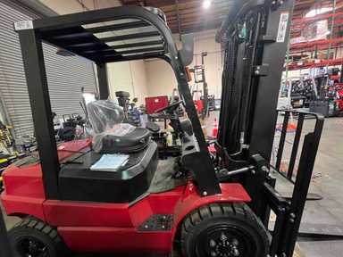 Demo 2024 BIG JOE LPE-60_80V Forklift – Lithium Electric Pneumatic, 6000 lb Capacity, 90” Mast, 28 Hours – $39500.00 – Anaheim - Thumbnail 4