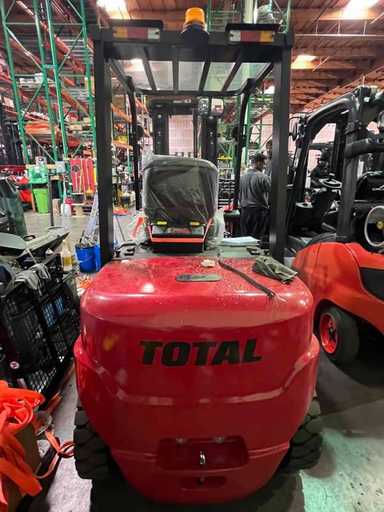 Demo 2024 BIG JOE LPE-60_80V Forklift – Lithium Electric Pneumatic, 6000 lb Capacity, 90” Mast, 28 Hours – $39500.00 – Anaheim - Thumbnail 2