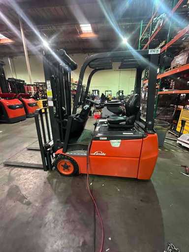 Demo 2022 LINDE E18_346-20-DOHG Forklift – Electric Sit Down 3 Wheel, 3500 lb Capacity, 84” Mast, 149 Hours – $39500.00 – Anaheim - Thumbnail 1