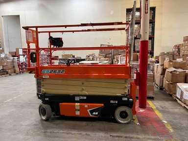 Used 2022 JLG ES2632 Forklift – Scissor Lift, 800 lb Capacity, 88” Mast, 52 Hours – $24500.00 – Hawaii, Waipahu - Thumbnail 3