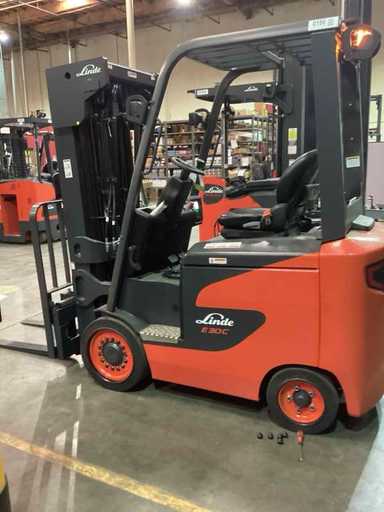 Used 2023 LINDE E30C_1347-FT Forklift – Electric Sit Down 4 Wheel, 6000 lb Capacity, 88” Mast, 329 Hours – $57500.00 – Phoenix - Thumbnail 1