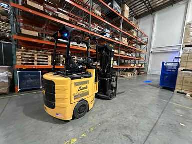 Used 2022 BENDI B40AC Forklift – VNA, 4000 lb Capacity, 89” Mast, 1097.5 Hours – $64500.00 – Anaheim - Thumbnail 3
