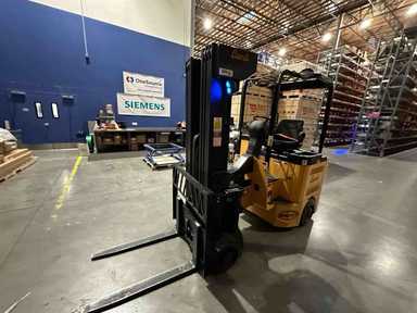 Used 2022 BENDI B40AC Forklift – VNA, 4000 lb Capacity, 89” Mast, 1097.5 Hours – $64500.00 – Anaheim - Thumbnail 5