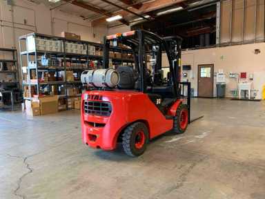 Used 2020 HANGCHA PFH60-LP Forklift – LPG Pneumatic, 6000 lb Capacity, 90” Mast, 1987.8 Hours – $18900.00 – Anaheim - Thumbnail 1