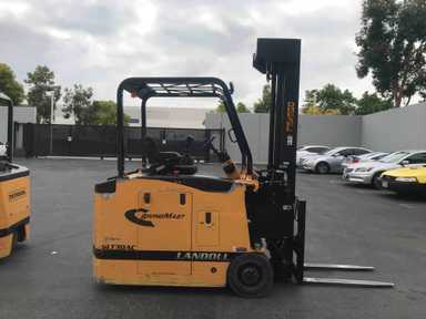 Used 2019 DREXEL SLT30AC Forklift – VNA, 3000 lb Capacity, 107” Mast, 8706 Hours – $59500.00 – Anaheim - Thumbnail 2