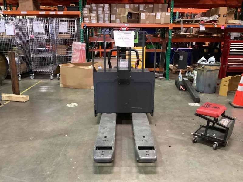 LINDE EWR30_1101-02-27X48-PS Rider Jack forklift, 6000 capacity, 7.75 lift height. Serial A11101L00196, Year 2022.