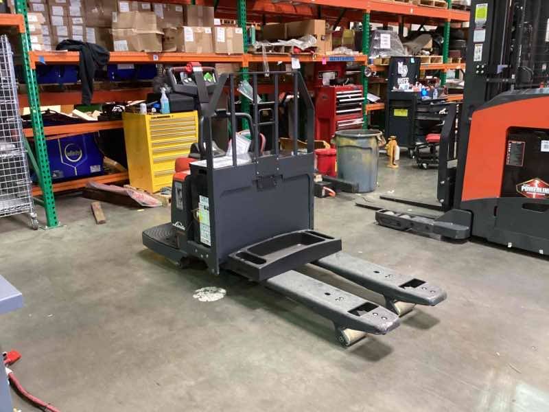 LINDE EWR30_1101-02-27X48 Rider Jack forklift, 6000 capacity, 7.75 lift height. Serial A11101L00173, Year 2022.