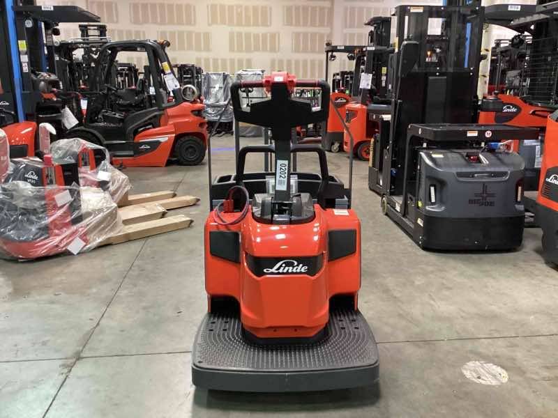 LINDE EWR30_1101-02-27X48-PS Rider Jack forklift, 6000 capacity, 7.75 lift height. Serial A11101L00202, Year 2022.