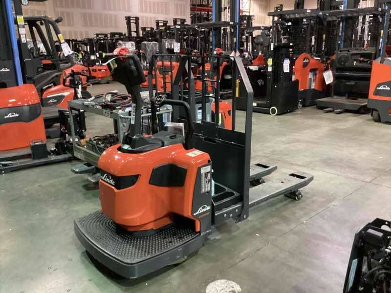 LINDE EWR30_1101-02-27X48 Rider Jack forklift, 6000 capacity, 7.75 lift height. Serial A11101L00289, Year 2022.