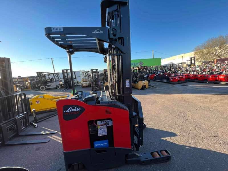 LINDE R17SX_5195 Stand Up Reach forklift, 3500 capacity, 258 lift height. Serial C25195L00196, Year 2022.