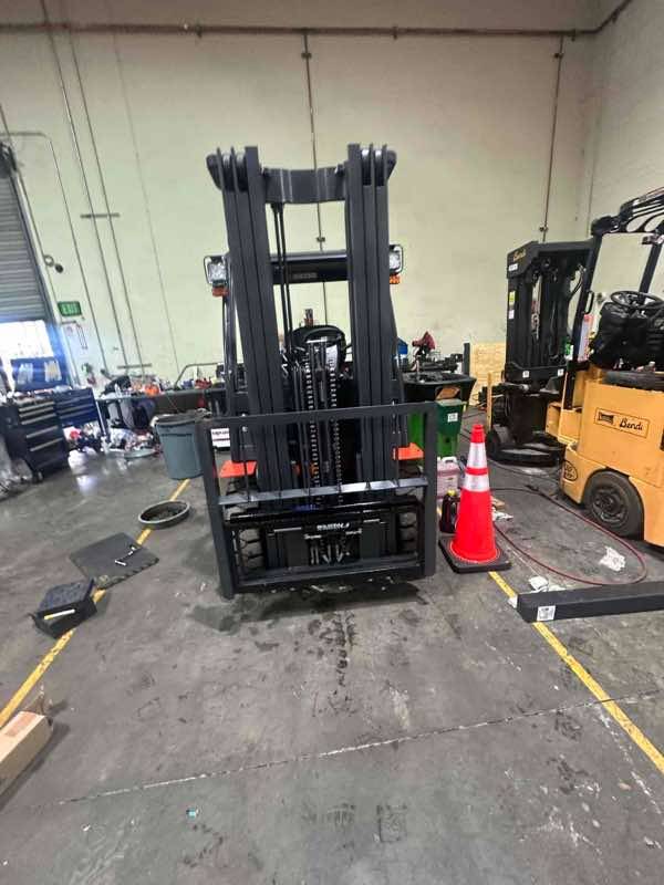 BAOLI KBG25_6010 LPG Pneumatic forklift, 5000 capacity, 189 lift height. Serial B16010M00203, Year 2023.