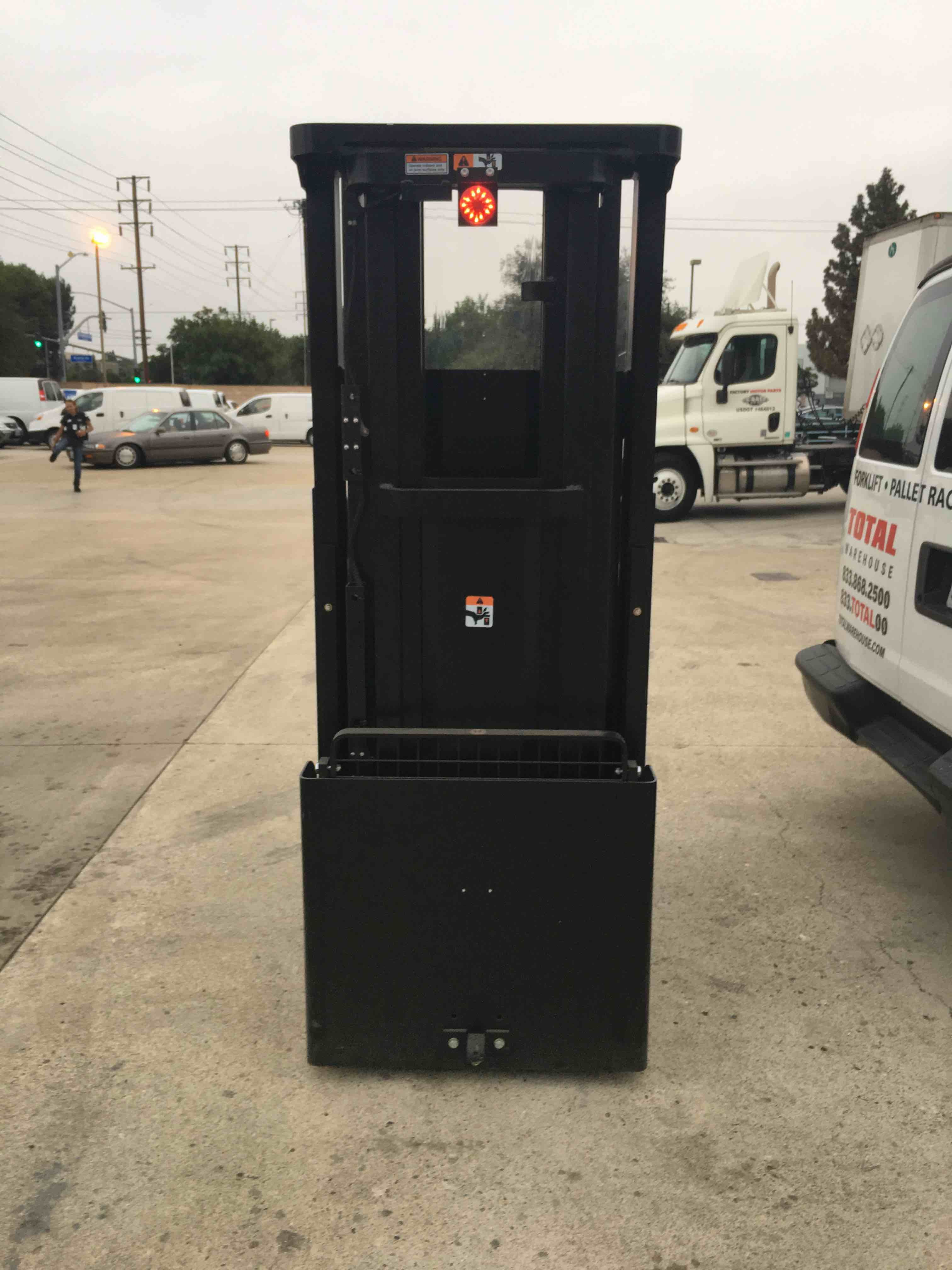 BIG JOE J1T-162-SP Task Support Vehicle forklift, 1000 capacity, 162 lift height. Serial 226210166, Year 2018.