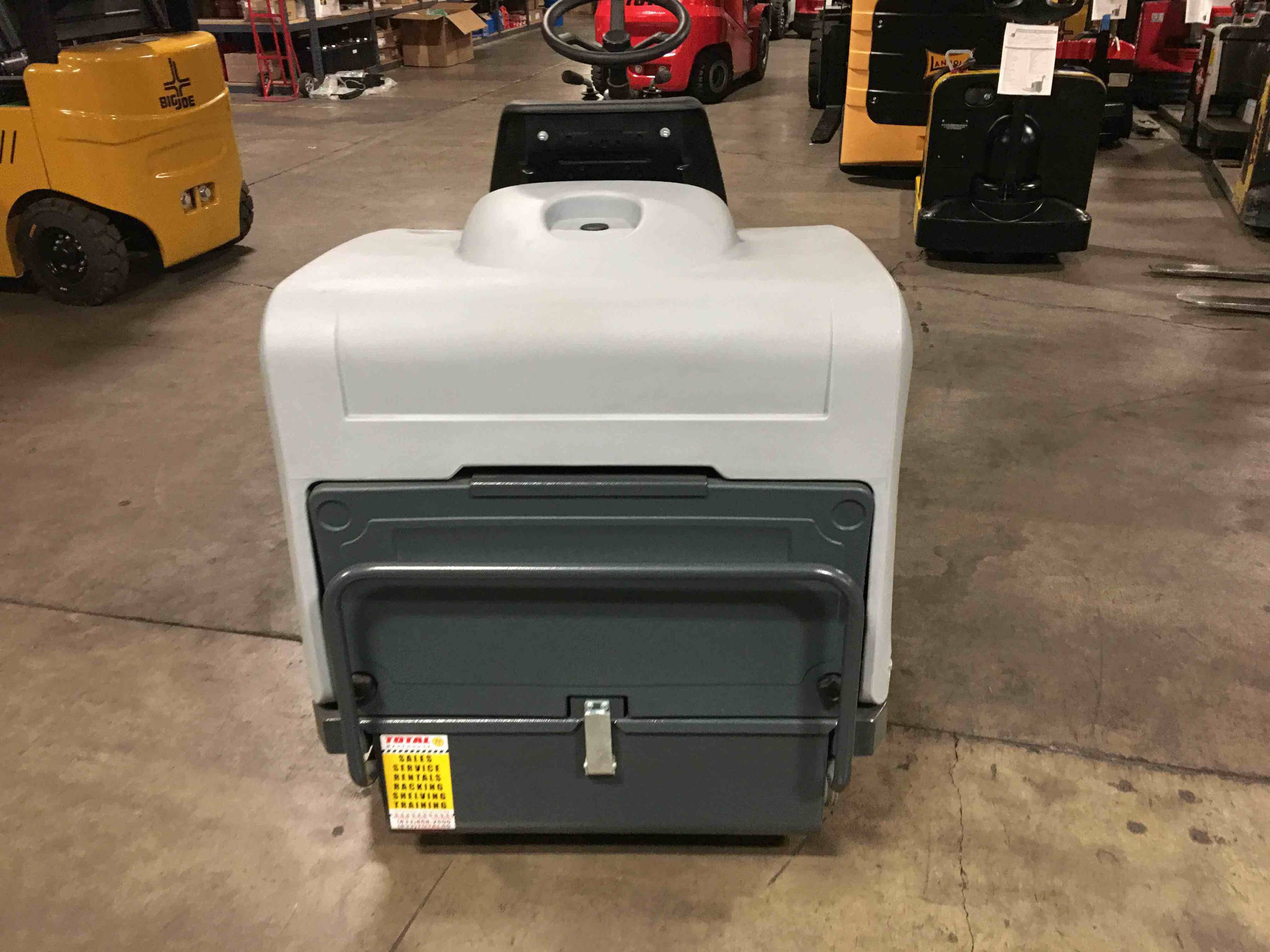 NILFISK ADVANCE 4300B Scrub-Utility forklift, 500 capacity, 0 lift height. Serial 3510182101995, Year 2018.