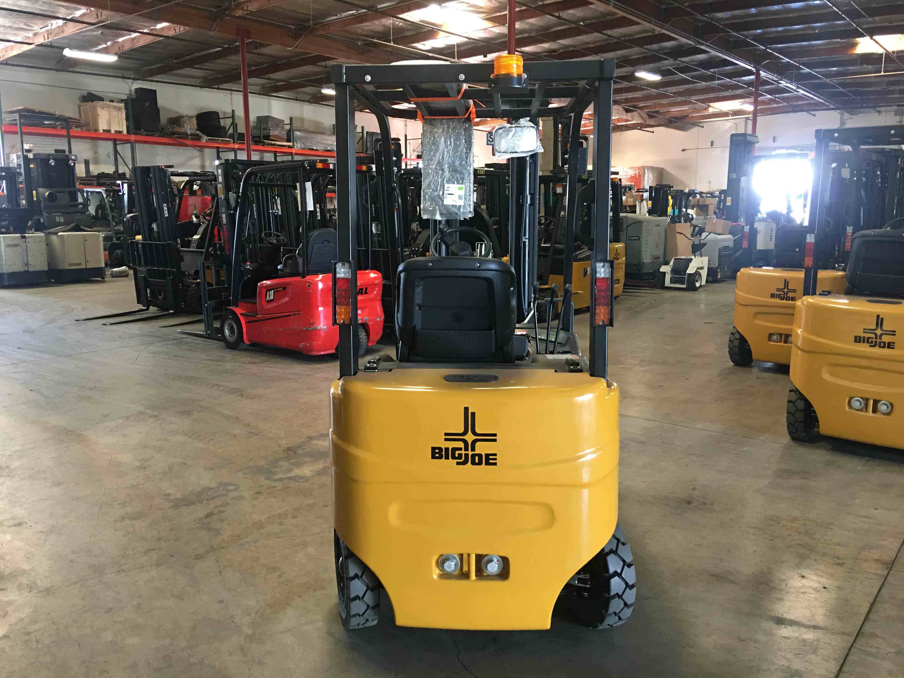 BIG JOE LXE-44 Electric Sit Down 4 Wheel forklift, 4400 capacity, 197 lift height. Serial 2281600388, Year 2019.