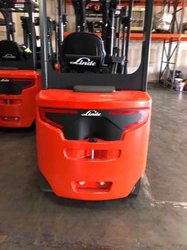 Used 2024 LINDE E25C_1347-FT Forklift – Electric Sit Down 4 Wheel, 5000 lb Capacity, 88” Mast, 140.3 Hours – $46180.98 – Anaheim  – View 2