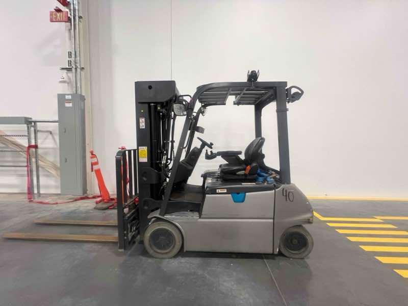 Used 2022 LINDE E204WC_346-20 Forklift – Electric Sit Down 4 Wheel, 4000 lb Capacity, 83” Mast, 2172 Hours – $27885.00 – Phoenix  – View 5