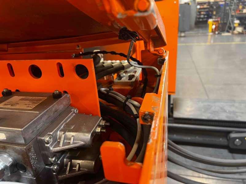 Used 2019 Hubtex MQ40_2125PU HUBTEX Forklift – Electric Multi-Directional Forklift , 9000 lb Capacity, 117” Mast, 978 Hours – $184500.00 – Phoenix  – View 3