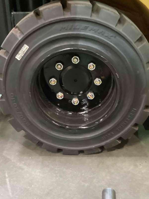 New 2022 BIG JOE LXE-45 Forklift – Electric Sit Down 4 Wheel, 4500 lb Capacity, 83” Mast, 164 Hours – $38950.00 – Anaheim  – View 4